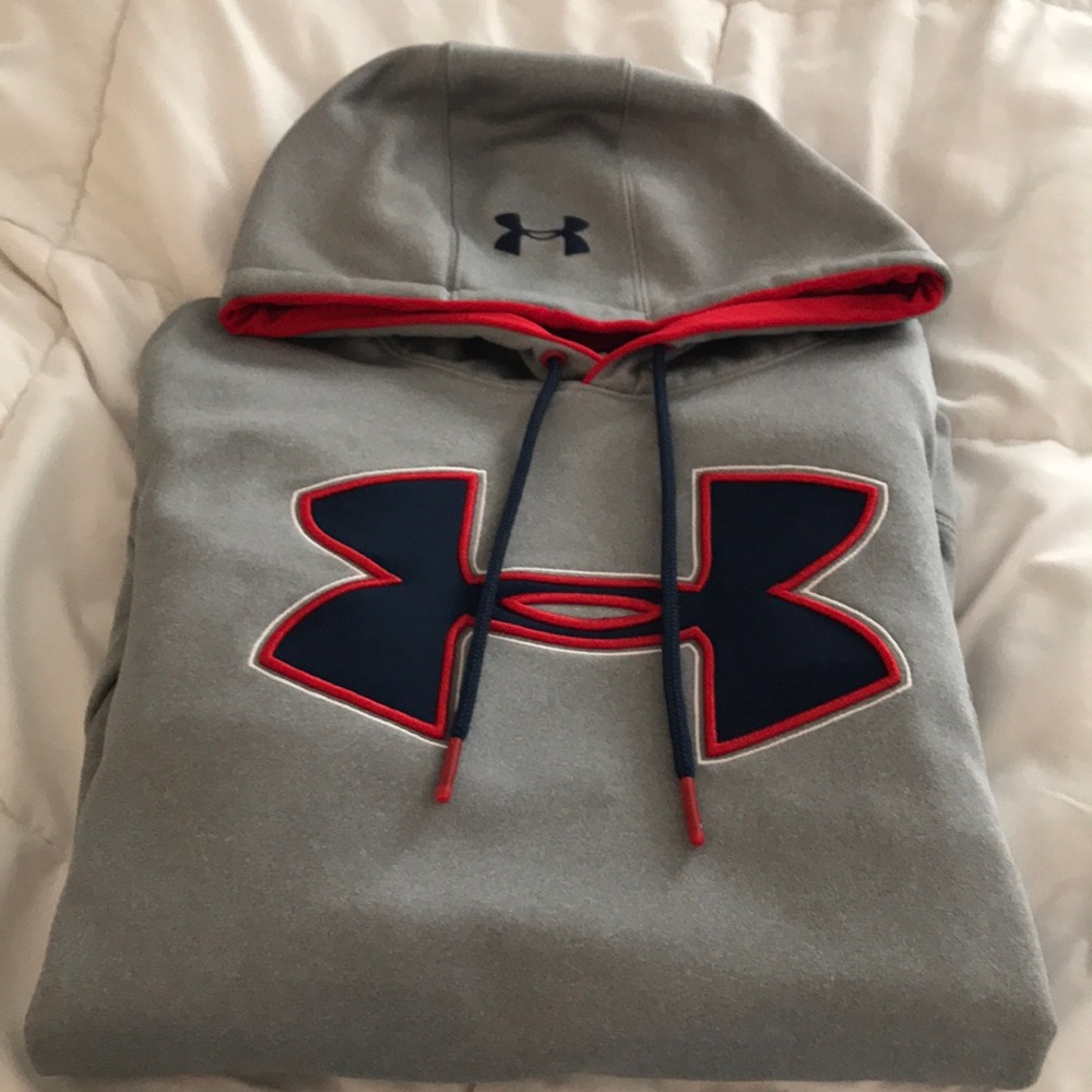Nice Under Armor Hoodie-Barely Worn